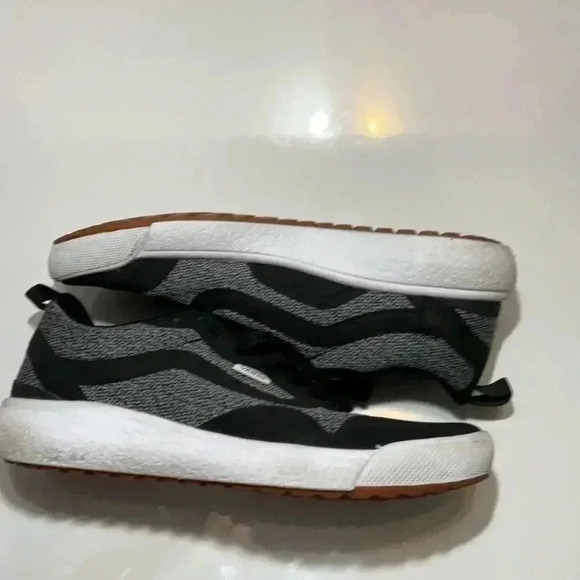 Vans ultra range, unisex, tennis shoes men’s size 7 women’s size8.5, 721356 - Picture 3 of 6